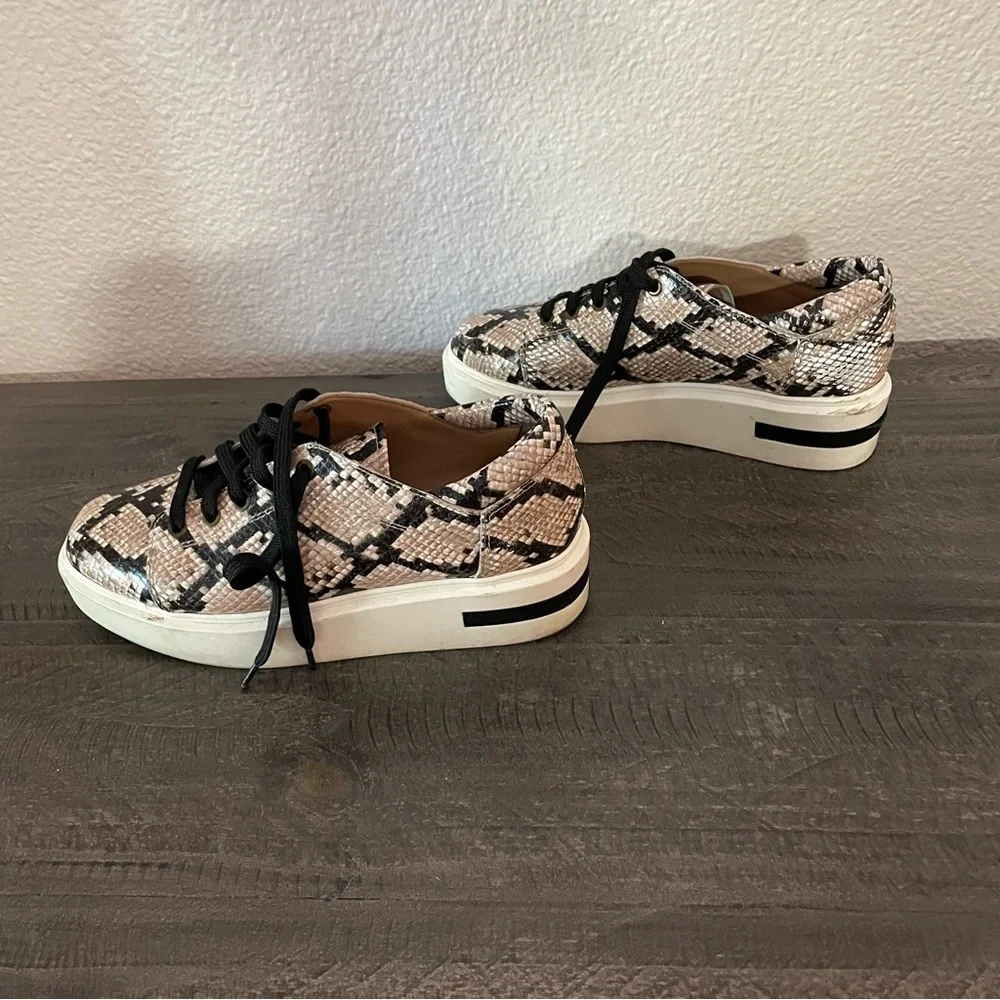 Paolo platform women’s Snake Print Sneakers